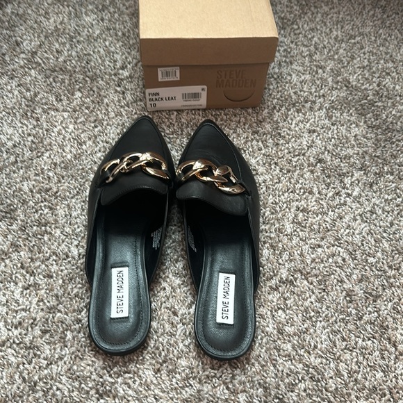 Steve Madden slip on shoes - size 10 never been worn - Picture 4 of 4